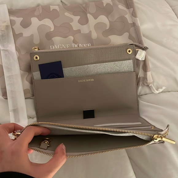 💥LAST ONE💥 NWT Dagne Dover Essential Canvas Wallet in Blush - Picture 12 of 16